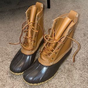 Womens 8” Bean Boot